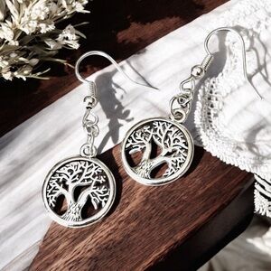 5 For $25💫Silver Tree of Life Dangles Earrings